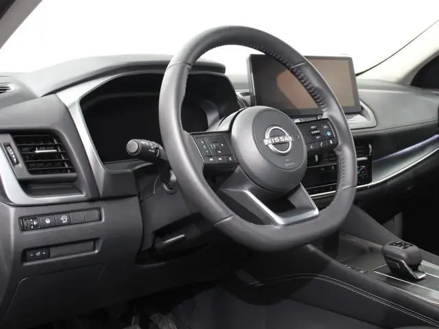 Nissan Qashqai 1.3 MHEV Automaat N-Connecta Navigatie Climate Control Sfeerverlichting Camera 360 Le...