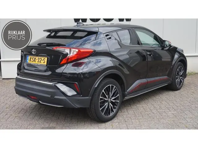 Toyota C-HR 1.2 Dynamic Automaat