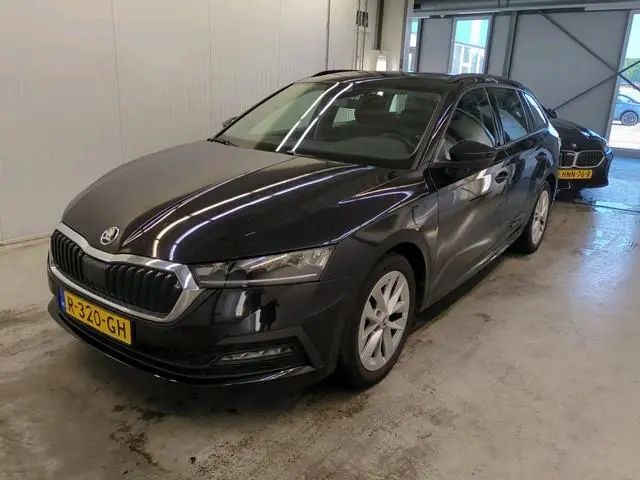 ŠKODA Octavia Combi 1.0 TSI Business Edition ✅ Carplay / Android Auto ✅ ACC ✅ VC ✅ Dealer onderh...