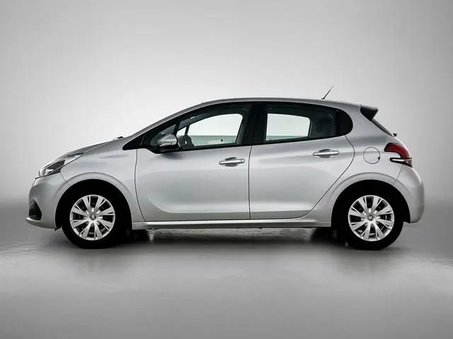 Peugeot 208 1.2 PureTech Blue Lion | Airco | Apple Carplay/Android Auto | Parkeersensoren | Trekhaak