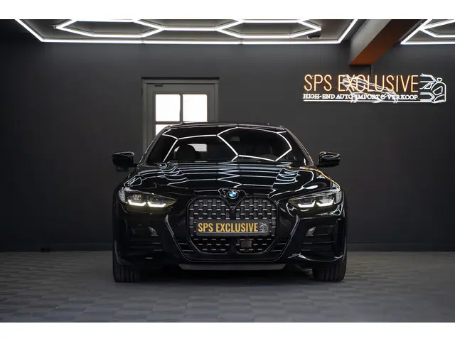 BMW 4-serie Coupé M440i xDrive High Executive / Adaptive / Pano / 360 / Individual / Stoelverwarming...