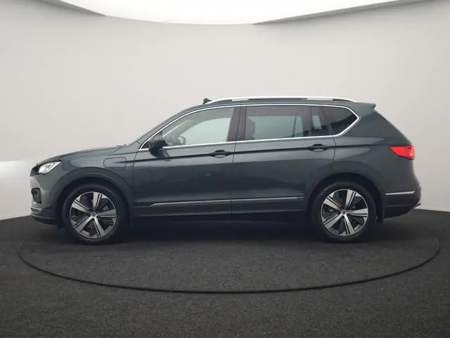SEAT Tarraco 1.4 TSI e-Hybrid PHEV Xcellence 259pk | Trekhaak Af Fabriek | Panodak | Camera | Adapti...