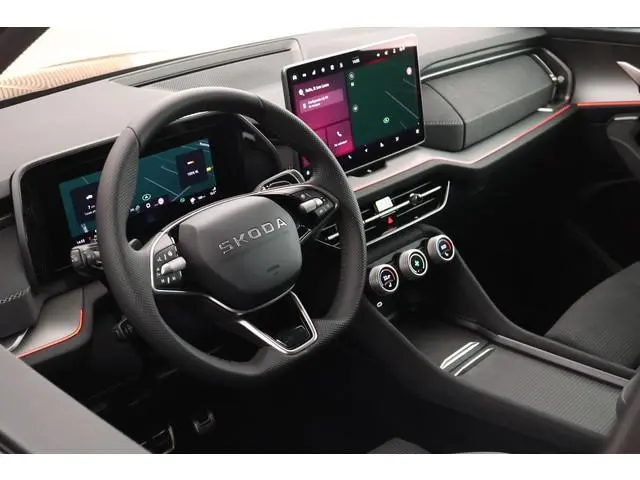 Skoda Kodiaq 1.5 TSI 204pk PHEV Sportline Business Trekhaak Camera Canton LED Memory Stoelverwarming...