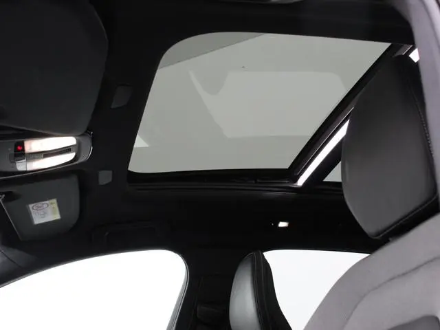 Volvo XC60 2.0 T6 Plug-in hybrid AWD Plus Dark 398pk | Harman/Kardon | Full LED | Adaptive Cruise Co...