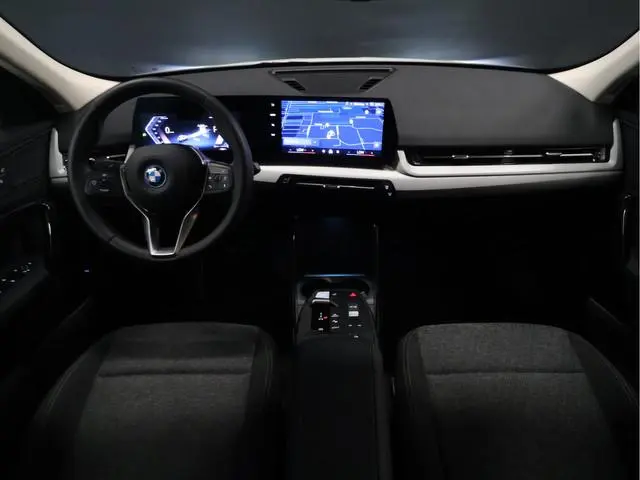 BMW iX2
