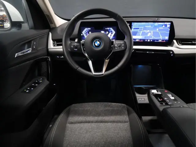 BMW iX2