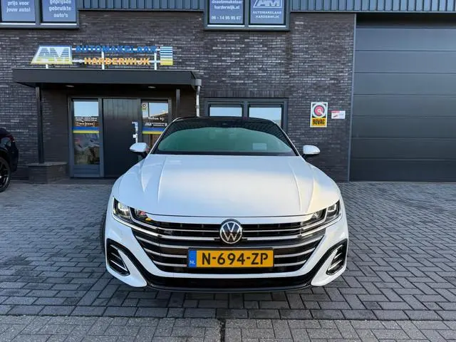 Volkswagen Arteon 2.0 TDI R-Line Business+ | 1E EIGENAAR | 3/6/12MND GARANTIE | AUTOMAAT | PANO | AC...