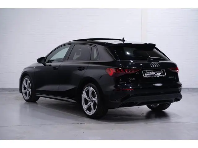 Audi A3 Sportback 35 TFSI S Line Panoramadak Apple Carplay NAP 1e Eigenaar Full led