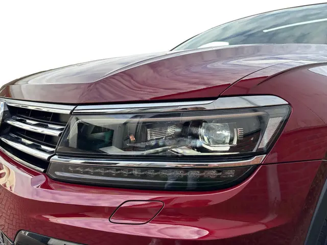 Volkswagen Tiguan Allspace 1.4 TSI DSG R-Line 7p. ✅ Pano ✅ Massage ✅ Camera