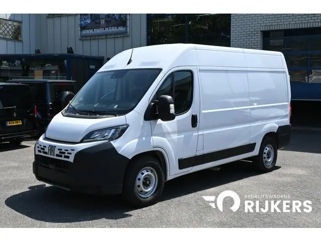 Fiat Ducato L2H2 140 pk 3.5t Camera, 270 Graden achterdeuren