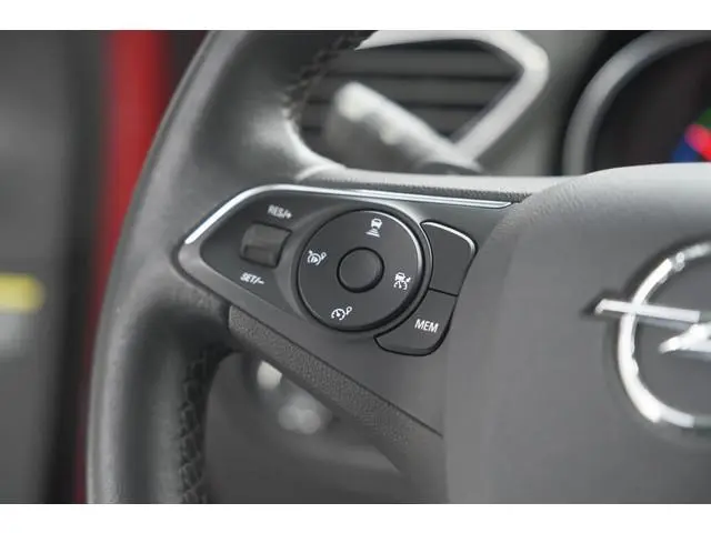 Opel Grandland 1.6 Turbo Plug-In Hybrid 300 4x4 Ultimate | Trekhaak | Elektrische Kofferklep | 360 C...