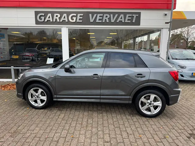 Audi Q2 35 TFSI S Edition