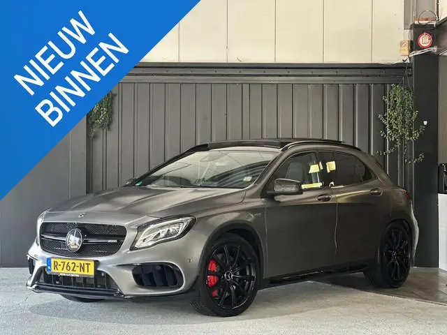 Mercedes-Benz GLA-klasse AMG 45 4MATIC Business | Panoramadak | kuipstoelen | Carplay | Leder | Adap...
