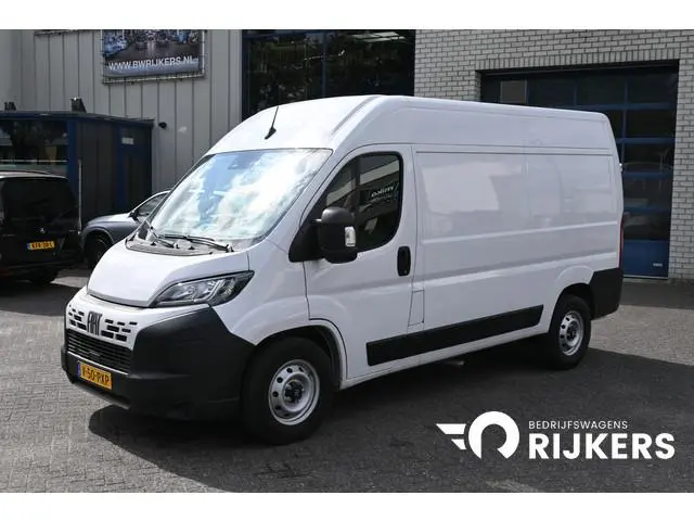 Fiat Ducato L2H2 2.2 MultiJet 140 pk 3.5t Camera, Cruise control, 270 Graden deuren