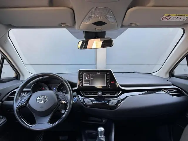 Toyota C-HR 1.8 Hybrid / 100% Onderhoud / Geen Import