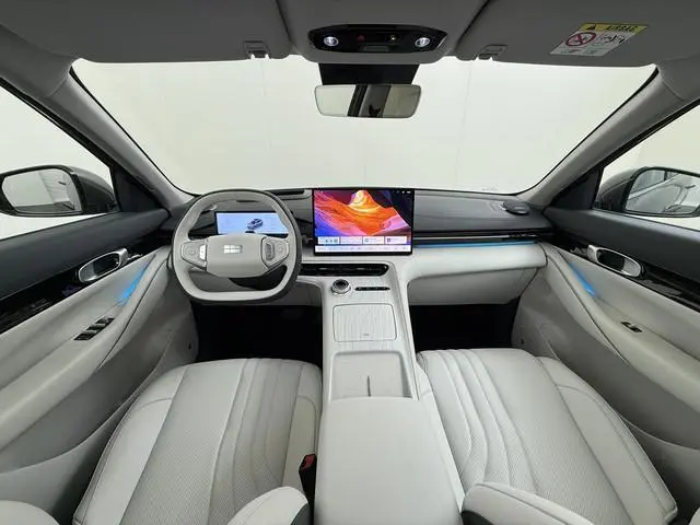 Geely E5
