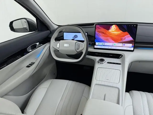Geely E5