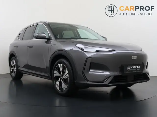 Geely E5