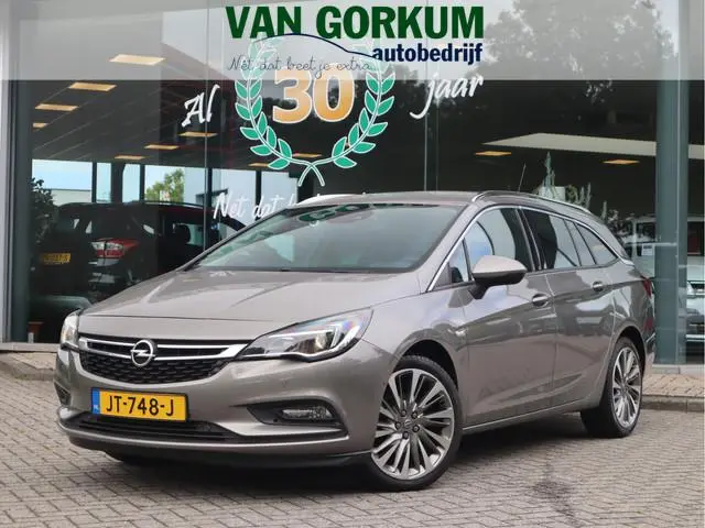 Opel Astra Sports Tourer 1.4 Innovation Camera / Elekramen / Trekh / Airco /BLIS / Keyless / Inruilk...
