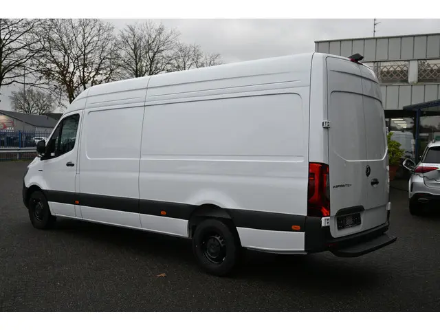 Mercedes-Benz eSprinter