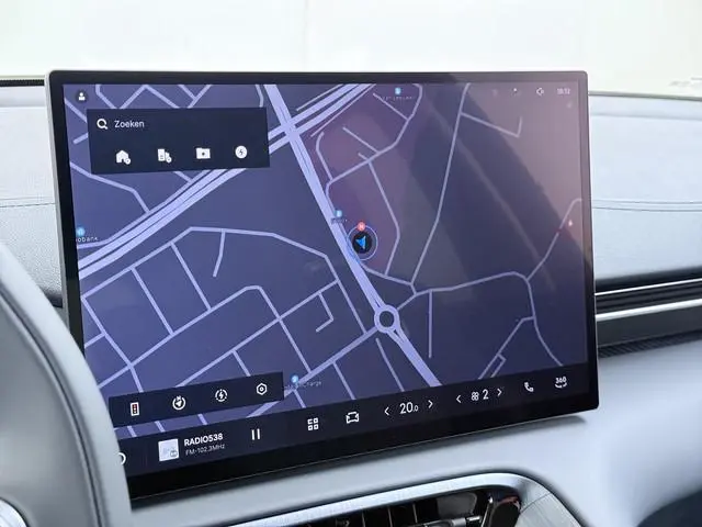 Geely E5
