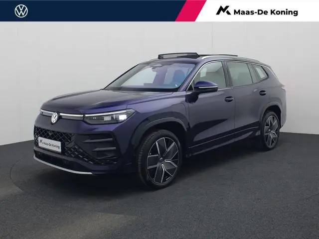 Volkswagen Tayron 1.5eHybrid 200kW/272PK R-Line · Panoramadak · 360°Camera + Parkeersensoren · Massa...