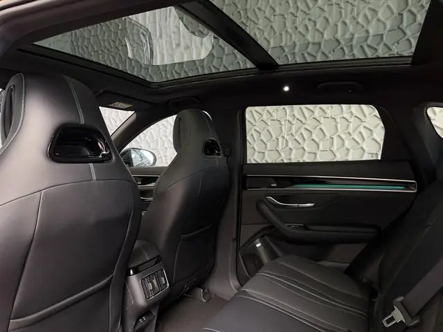 BYD SEAL U