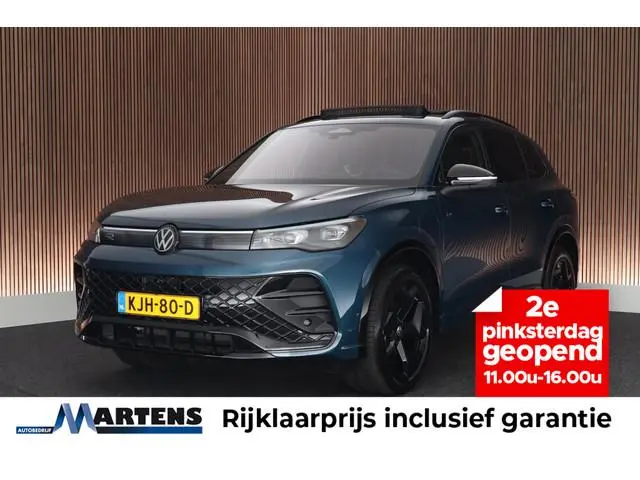 Volkswagen Tiguan 1.5 eHybrid 204pk R-Line Edition Black Style Panoramadak Trekhaak 360Camera Stoelv...