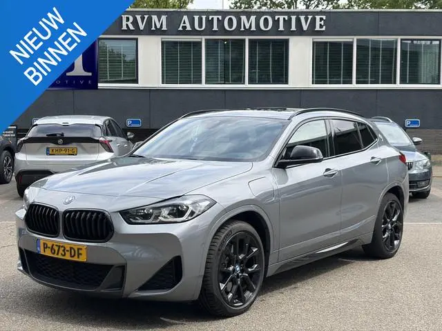 BMW X2 xDrive25e M SPORT Business Edition Plus BOMVOL | PHEV| PANO| NAP| STOEL + STUURVERWARMING| CO...