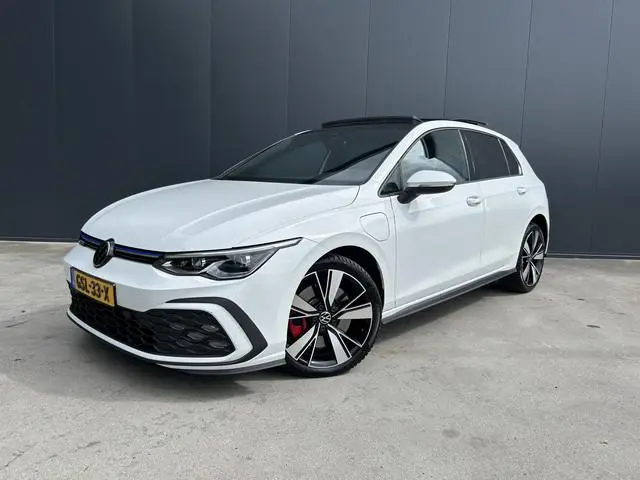 Volkswagen Golf 1.4 eHybrid GTE VIRTUAL COCKPIT ADAP CRUISE NAVI ECC LED TREKHAAK