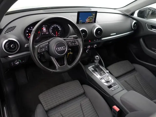 Audi A3 Sportback 1.0 TFSI S Line Aut- Panoramadak, Xenon led, Black optic, Dynamic select, Sport In...