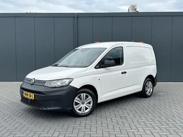 Volkswagen Caddy Cargo 2.0 TDI 123 PK  4-MOTION / L1H1 / 4x4 / 1e EIG. / TREKHAAK / INRICHTING / CAM...