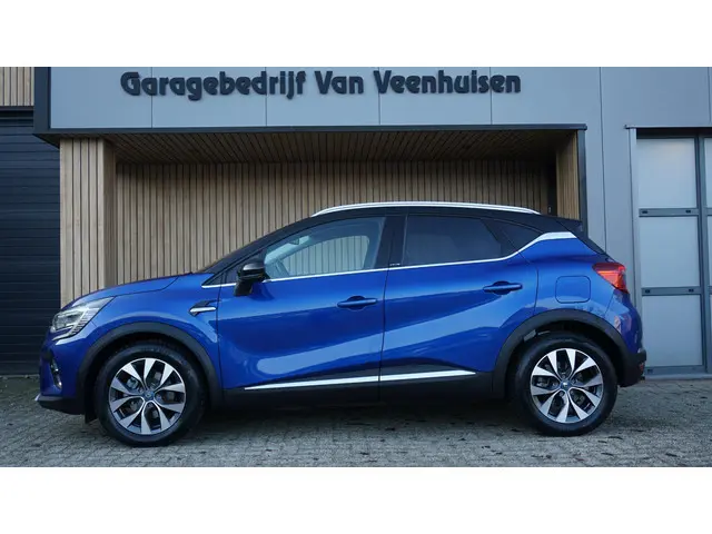Renault Captur 1.6 E-Tech 158PK Hybrid Intens Bose LED Keyless 17inch LM A-Camera Virtual Cockpit H-...