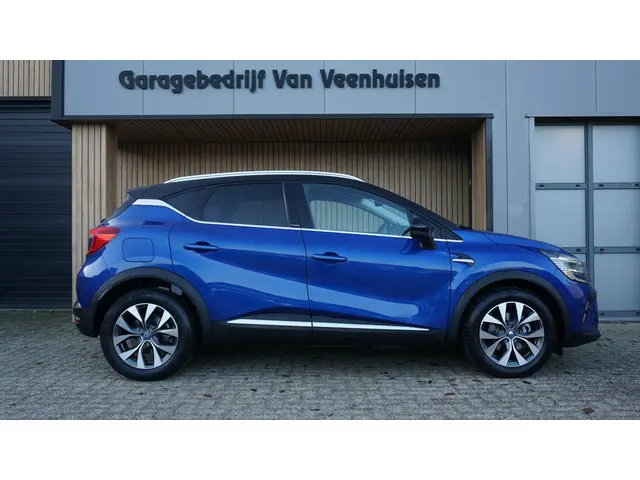 Renault Captur 1.6 E-Tech 158PK Hybrid Intens Bose LED Keyless 17inch LM A-Camera Virtual Cockpit H-...