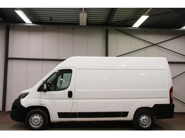 Peugeot Boxer 140 PK L2H2 ACHTERUITRIJCAMERA EURO 6
