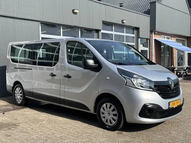 Renault Trafic Passenger 9-Persoons 1.6 dCi Euro 6 Airco Cruise control Navigatie Multimedia voorber...