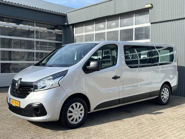 Renault Trafic Passenger 9-Persoons 1.6 dCi Euro 6 Airco Cruise control Navigatie Multimedia voorber...