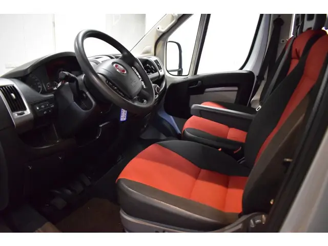 Fiat Ducato Combinato 33 2.3 130pk 9 persoons MultiJet MH2 Gran Volume 4 Seizoenen banden/ Airco/ St...