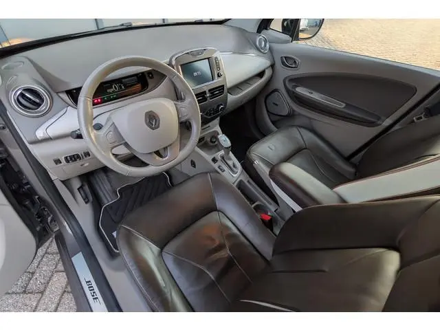 Renault ZOE R90 Bose 41kWh KOOPACCU SOH 87% 3-Fase