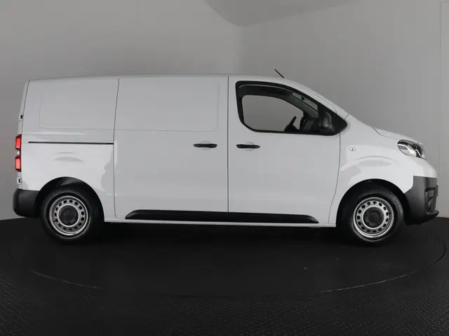 Toyota pro-ace