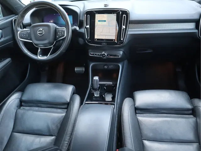 Volvo XC40 Recharge P8 AWD R-Design Navi / Trekh / Elekramen / Camera / SOH 91,68