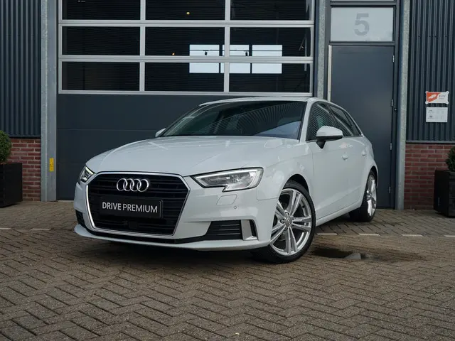Audi A3 Sportback 35 TFSI CoD Advance Sport
