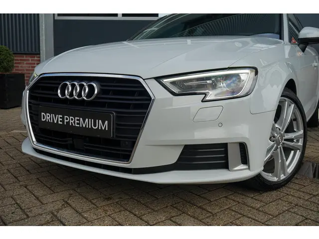 Audi A3 Sportback 35 TFSI CoD Advance Sport