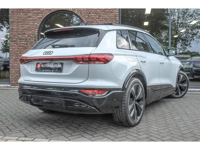 Audi SQ6 e-tron