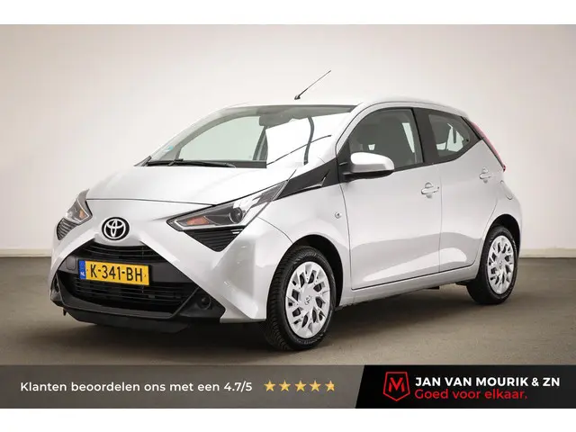 Toyota Aygo 1.0 VVT-i x-play | AIRCO | BLUETOOTH | CAMERA