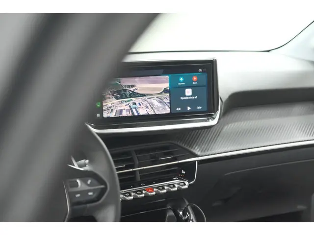 Peugeot 208 Hybrid 110 e-DCS6 Allure | Stoelverwarming | Apple Carplay | Parkeersensoren