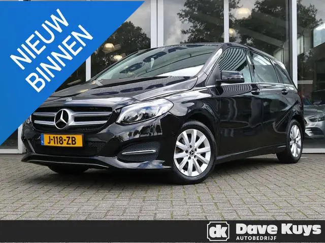 Mercedes-Benz B-klasse 180 Prestige Trekhaak | Stoelverwarming | Camera | Leer