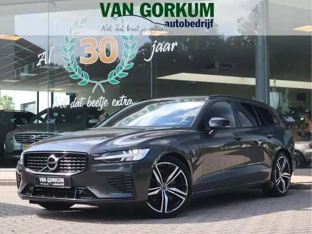 Volvo V60 2.0 T6 Recharge AWD R-Design Navi / HarmanKardon / Lm19'' / Stoel-stuurverw &ventilatie /...