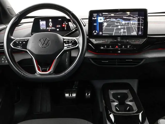 Volkswagen ID.5 GTX 299pk 77 kWh · SOH 92,5% · Apple/Android Car Play · Navigatie · Wegklapbare Trek...