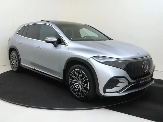 Mercedes-Benz EQS